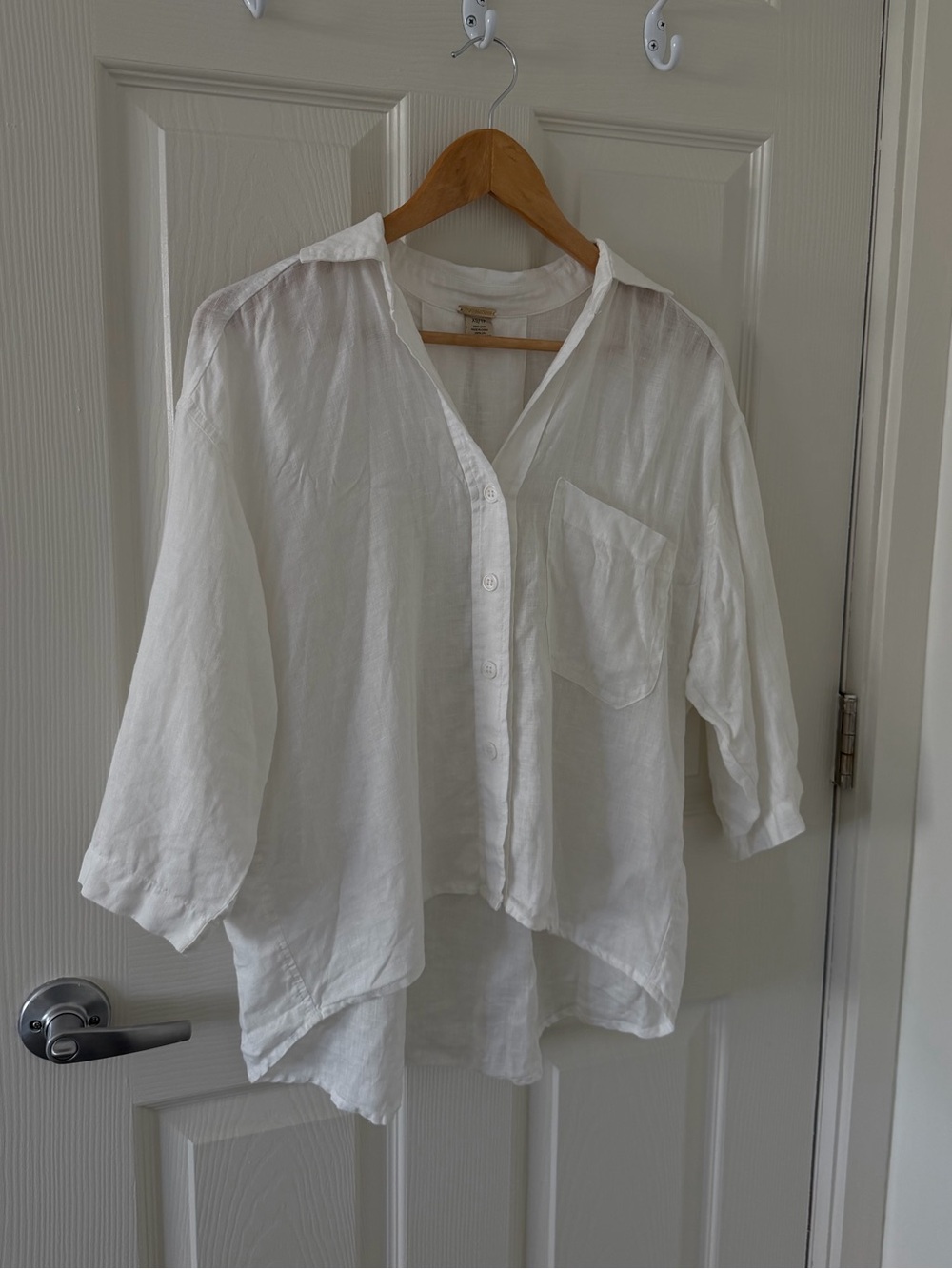 Magaschoni 100% linen White Lightweight Button-Front Shirt